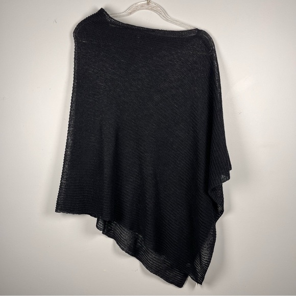 Eileen Fisher Linen‎ O/S Poncho Wrap Cardigan Layer Top Black Knit Quiet Luxury - Picture 1 of 8